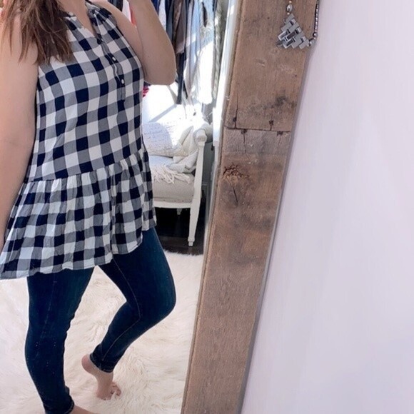 Ann Taylor LOFT checkered top size small - Picture 3 of 7